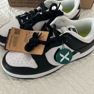 Nike Dunk Panda Low Next Nature New in box women’s 6.5 or men’s 5
